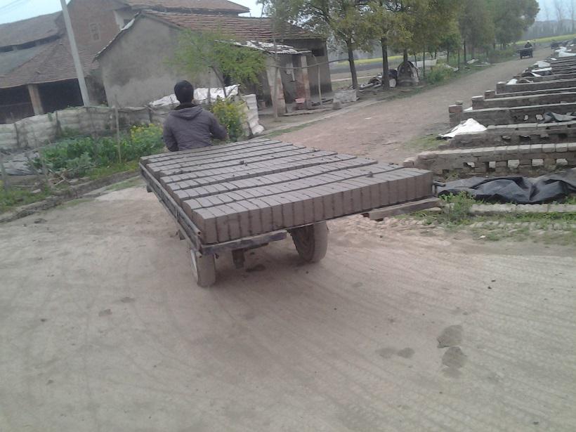 運(yùn)坯車(chē)使用現(xiàn)場(chǎng)